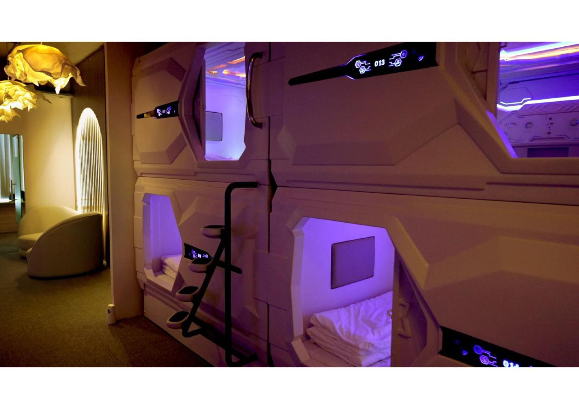 ホテル Blr Pods バンガロール エクステリア 写真