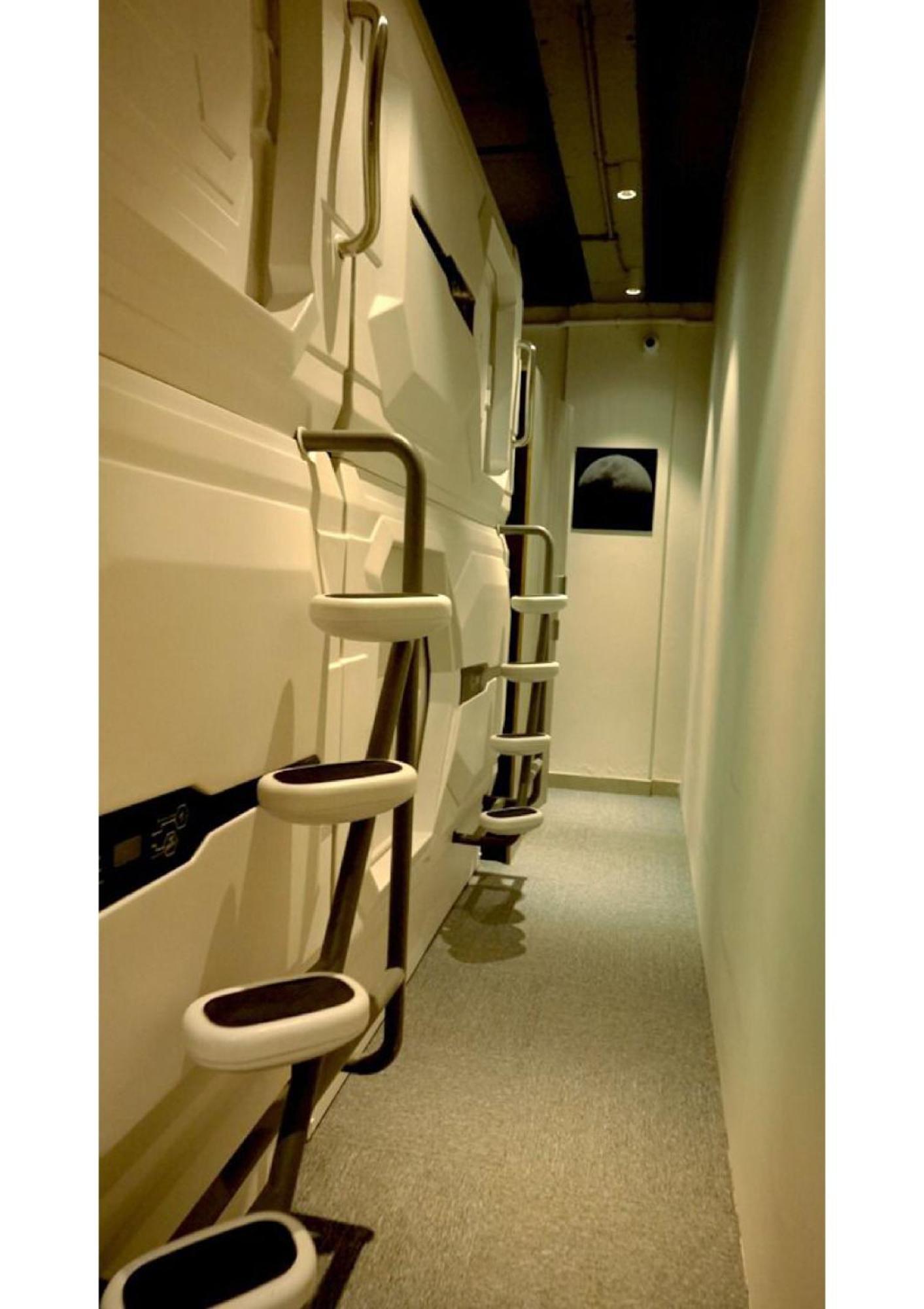 ホテル Blr Pods バンガロール エクステリア 写真